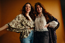 Load image into Gallery viewer, Daydream Bloom Kimono