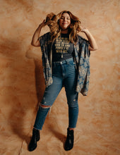 Load image into Gallery viewer, Blue Willow Kimono