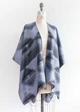 Load image into Gallery viewer, New Moon Kimono