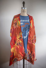 Load image into Gallery viewer, Fall Floral Print Kimono