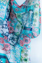 Load image into Gallery viewer, Petals & Patchwork Kimono