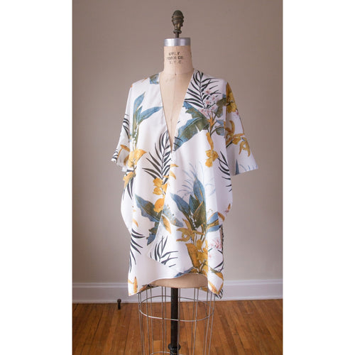 Palm Breeze Kimono - Clothing