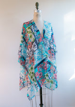 Load image into Gallery viewer, Petals &amp; Patchwork Kimono
